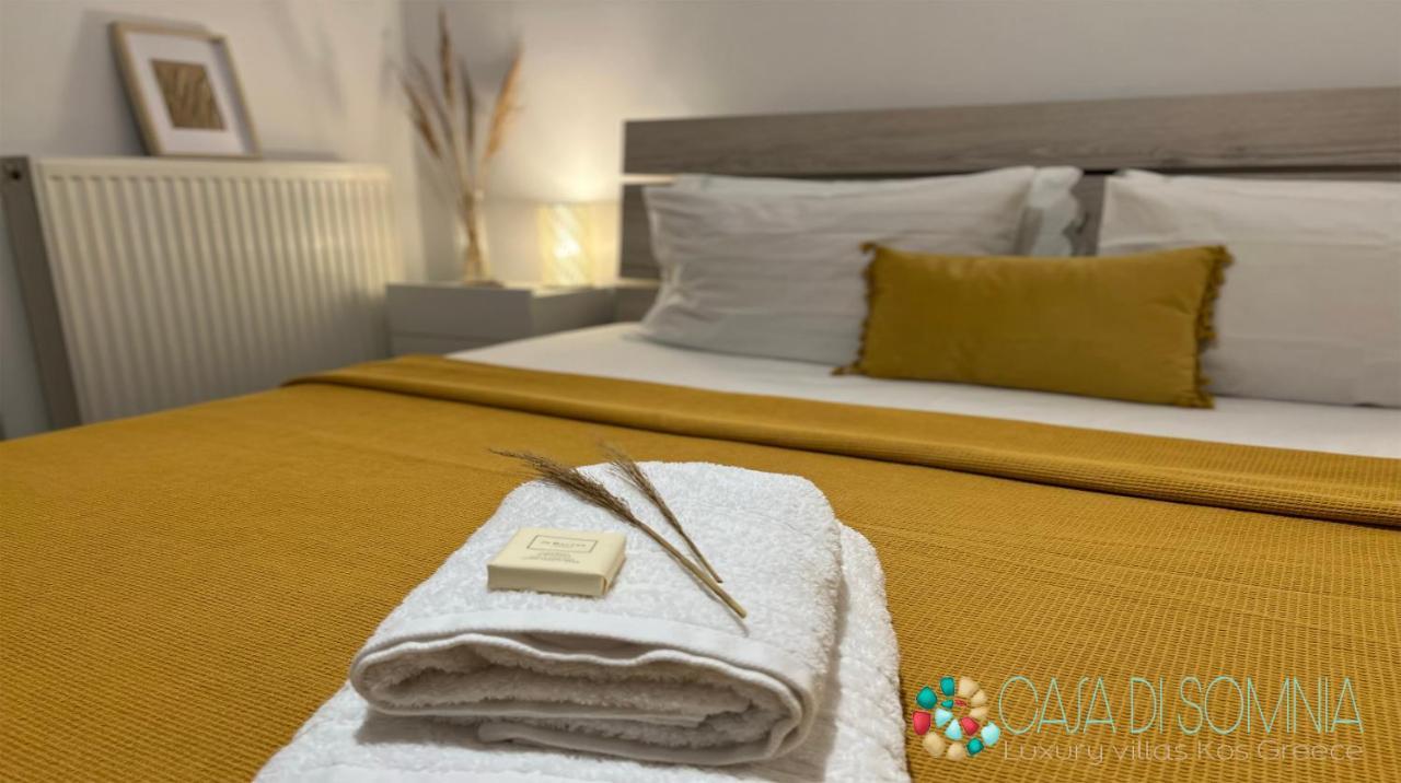 Casa Di Somnia Luxury Suites And Villas Marmari  Eksteriør billede