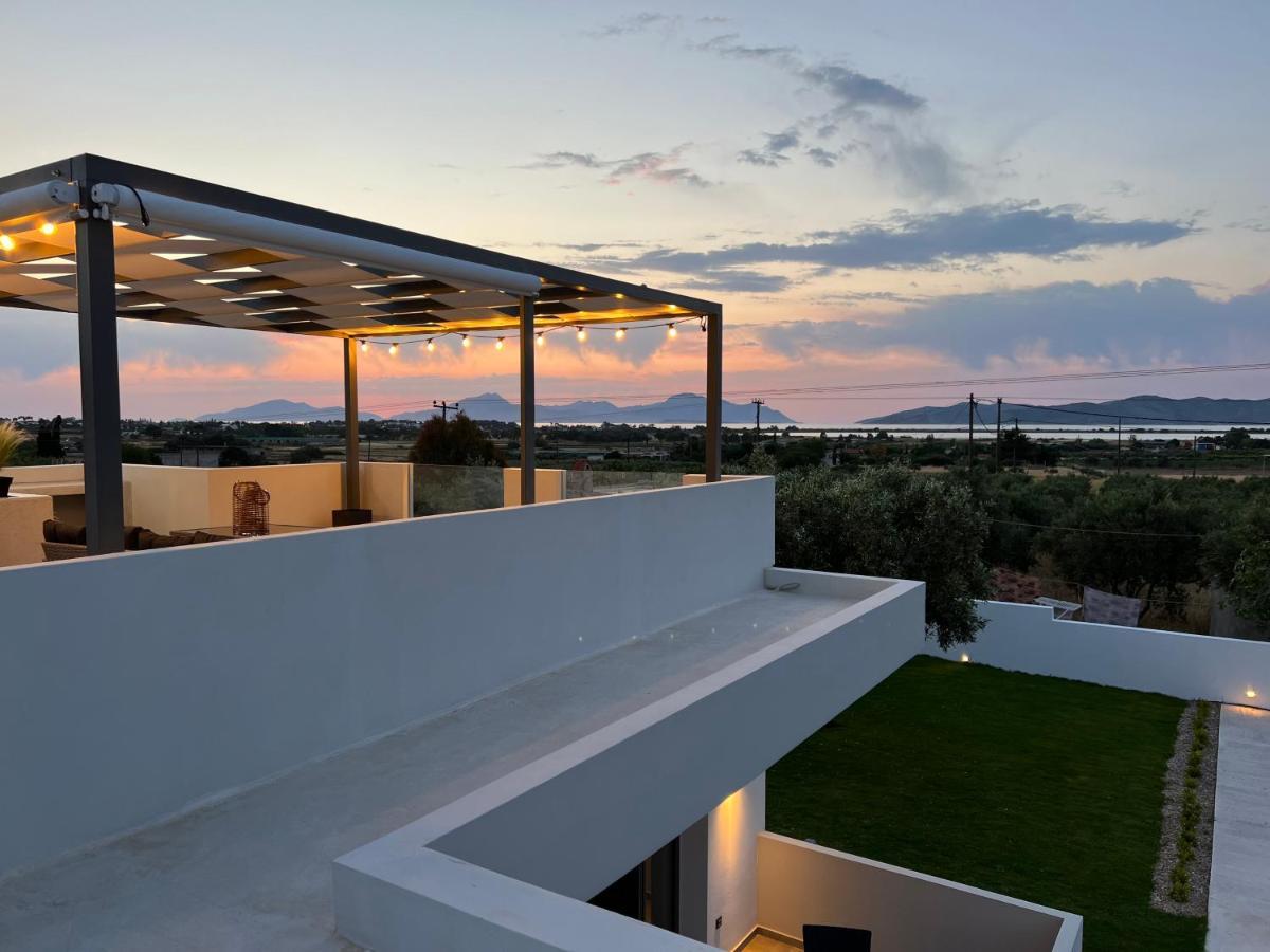 Casa Di Somnia Luxury Suites And Villas Marmari  Eksteriør billede